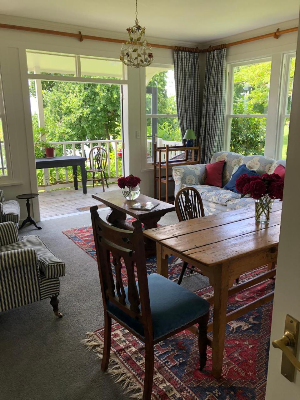 Te Kopura Lodge Martinborough Kültér fotó
